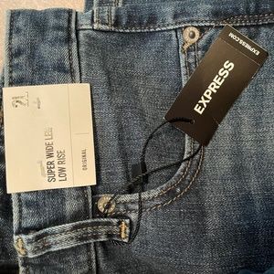 Express Super Wide Low Rise Jeans